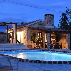 House & Palaca Ferienhaus
